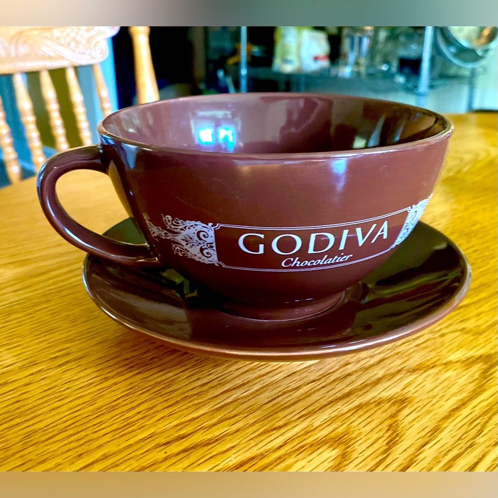 California Pantry LADY GODIVA Chocolatier Oversized Coffee Tea Mug Soup Bowl ☕️